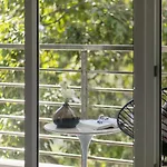 Poonsa Serviced Apartment
