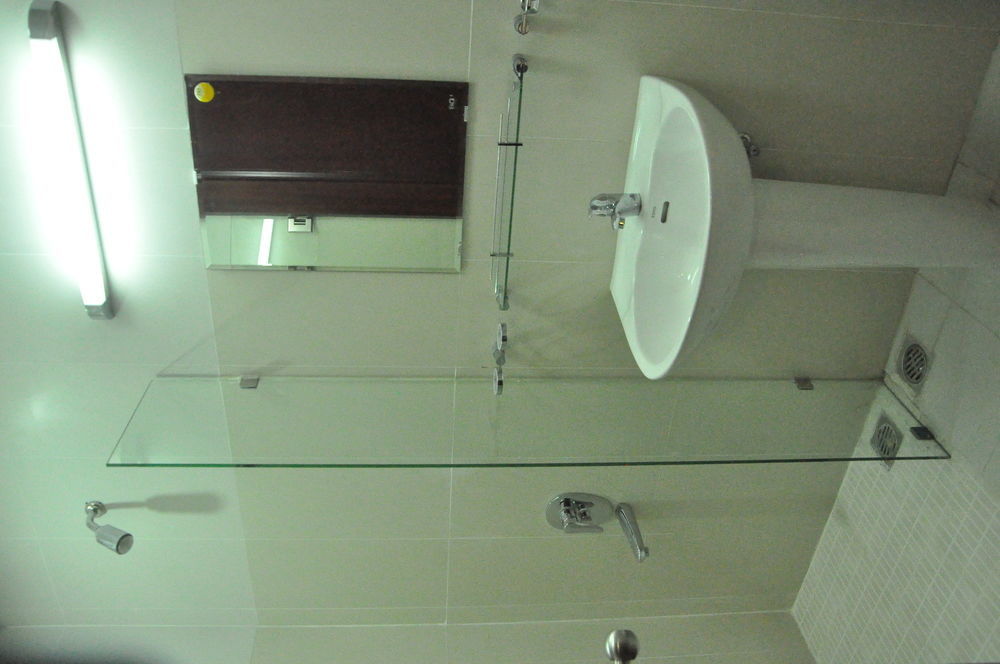 Poonsa Serviced Aparthotel Ho Chi Minh City